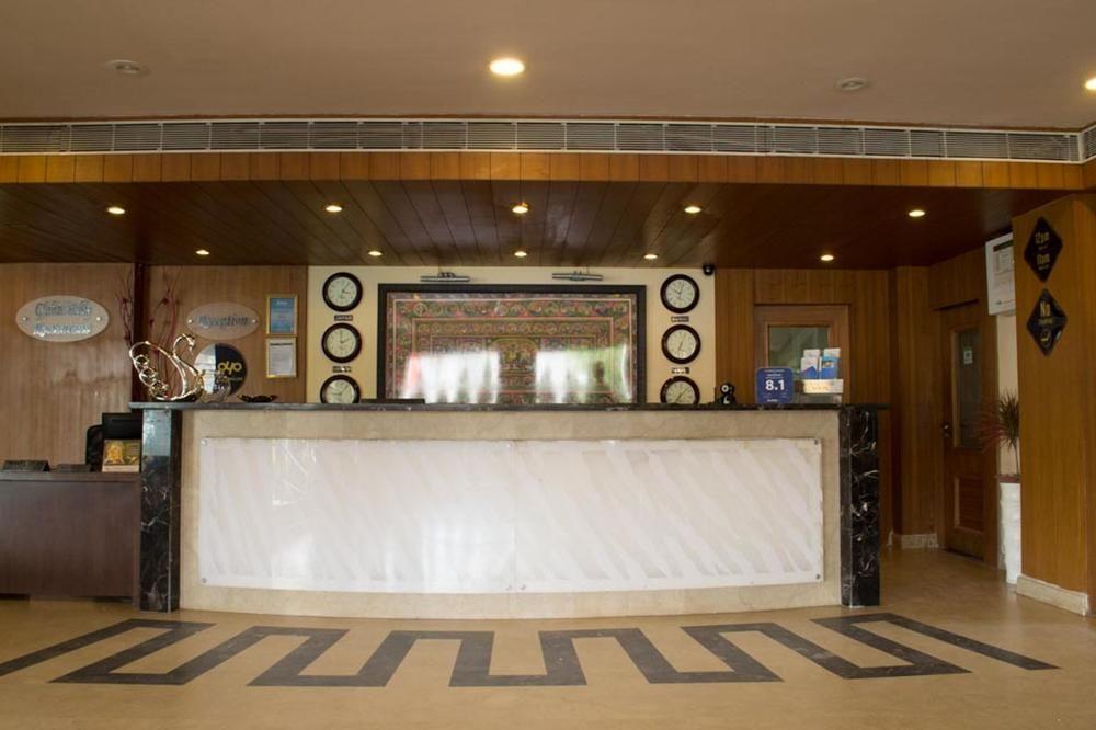 Hotel Oyo Premium Vani Vihar Bhubaneswar Esterno foto